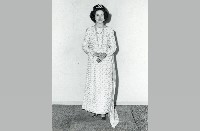 Joyce Peugh wedding day to A.M. Pate, Jr., 1963 (009-001-309)