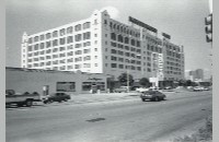Montgomery Ward building, West 7th Street (007-087-015)