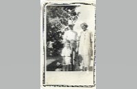 Uel Stephens, Jr., with possibly grandparents (008-028-113)