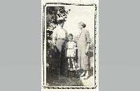 Uel Stephens, Jr., with possibly grandparents (008-028-113)